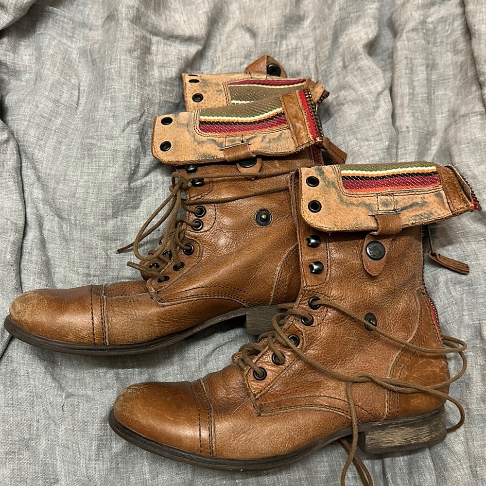 Steve Madden Foldover Leather Booties